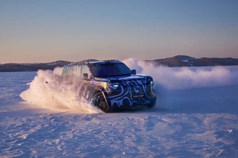 новый Freelander 3