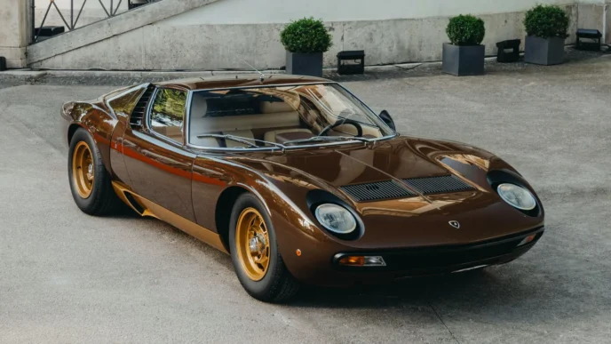 Lamborghini Miura SV реставрация