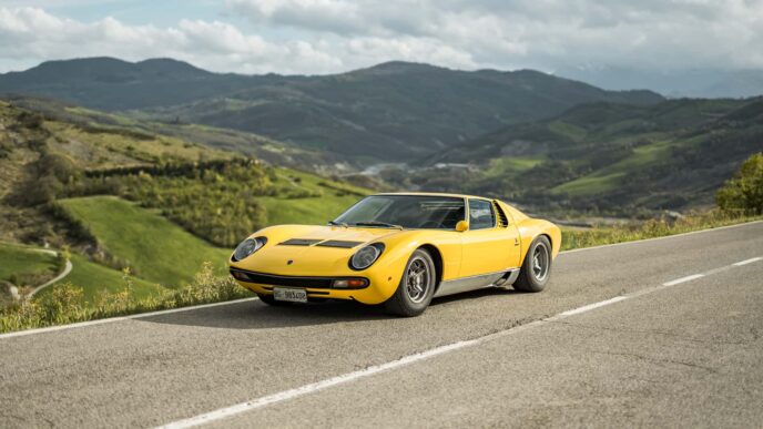Lamborghini Revuelto