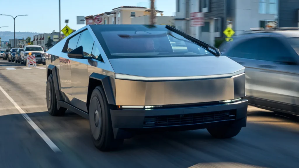 самые странные американские пикапы Tesla Cybertruck