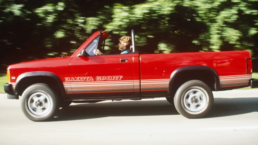 самые странные американские пикапы Dodge Dakota Sport Convertible