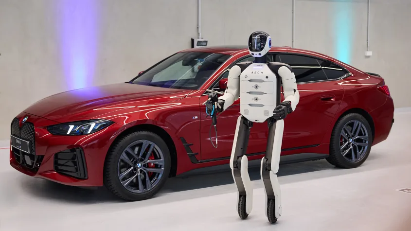 роботы BMW